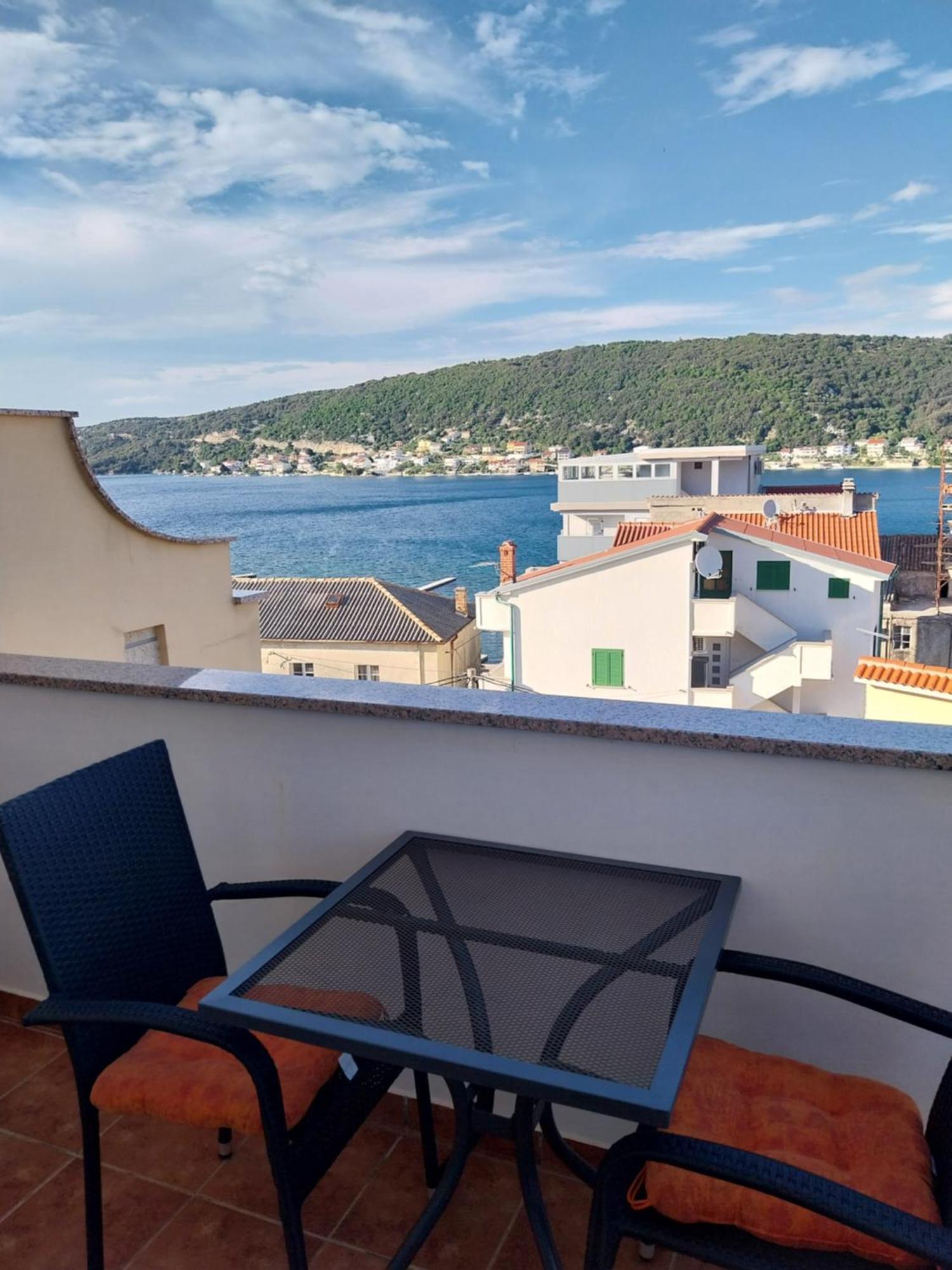 Ljubica Apartments And Rooms Supetarska Draga Dış mekan fotoğraf